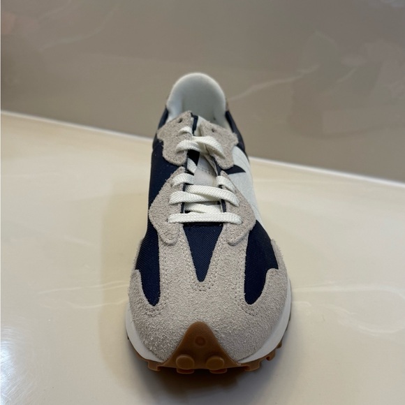 BRAND NEW New Balance Navy and White Men's Sneakers - Picture 3 of 6